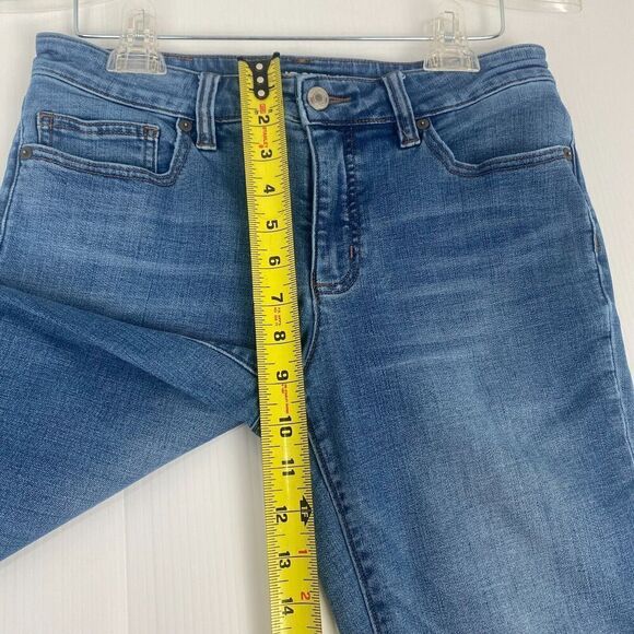 Lands End Women's Size 8 Blue Jeans Stretch Pockets Mid Rise Pre Owned - Picture 7 of 16